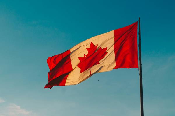 Kanada Flagge im Wind.
